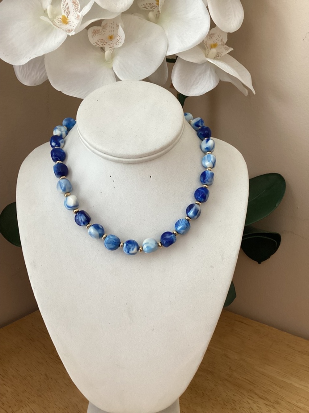 Trendy Chunky Necklace Statement Jewelry Designer Inspired Bold Fashion Piece